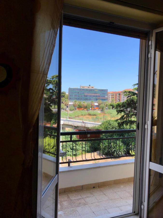 Apartamento La Casa Di Marco Imperia Exterior foto