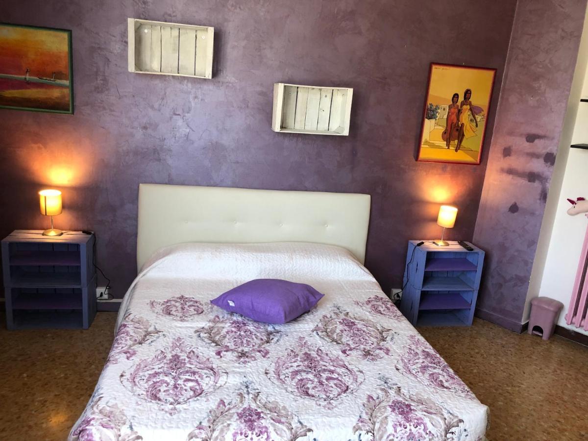 Apartamento La Casa Di Marco Imperia Exterior foto
